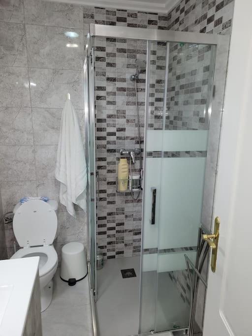 Apartamento Bajo Con Terraza Y Piscina Torrevieja Eksteriør billede