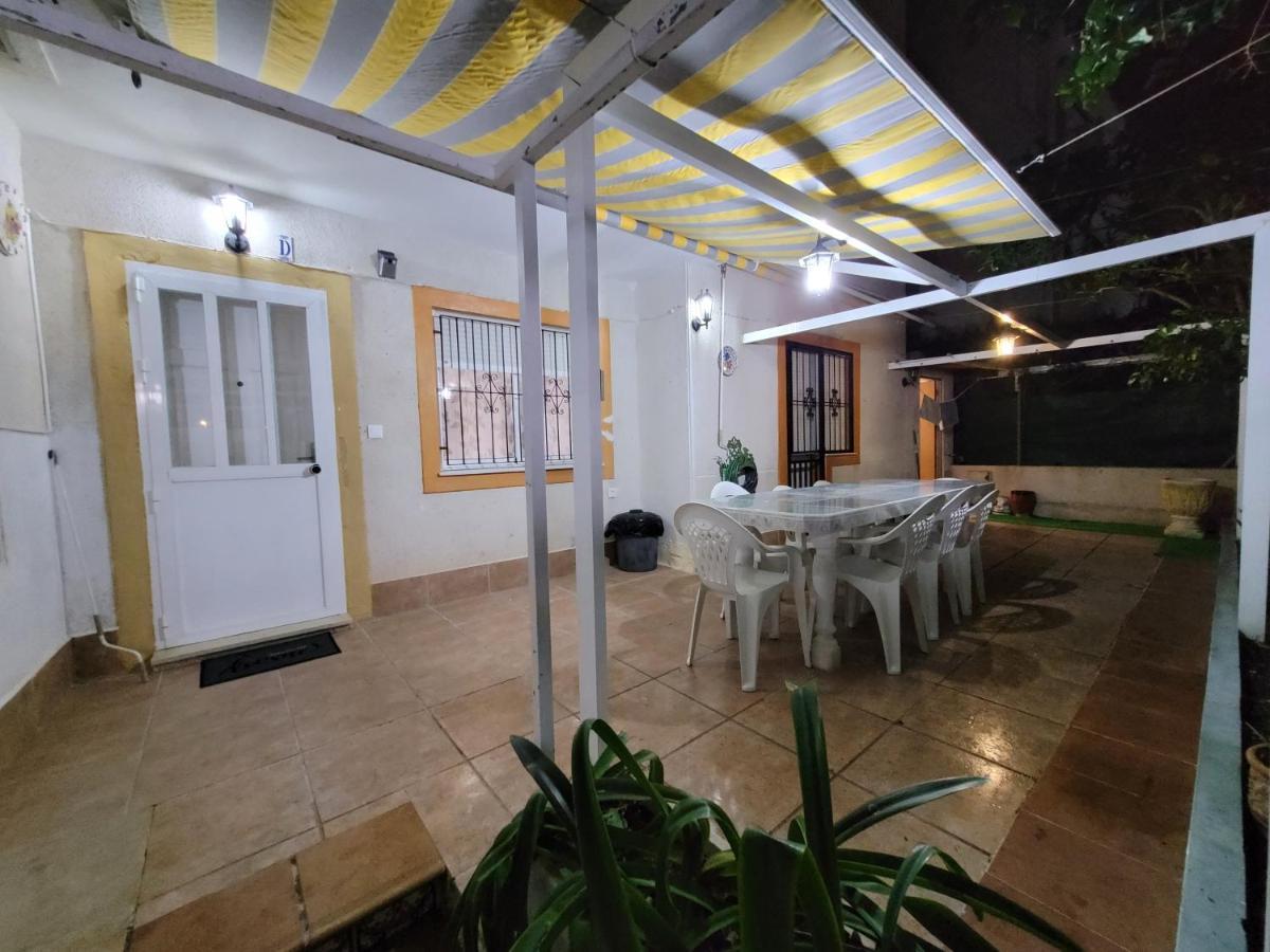 Apartamento Bajo Con Terraza Y Piscina Torrevieja Eksteriør billede