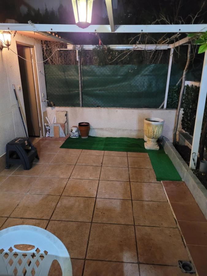 Apartamento Bajo Con Terraza Y Piscina Torrevieja Eksteriør billede