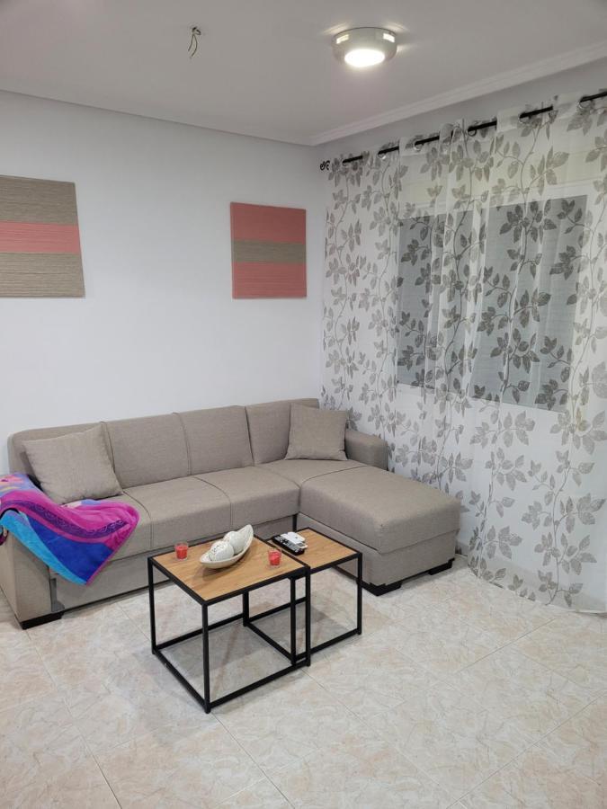 Apartamento Bajo Con Terraza Y Piscina Torrevieja Eksteriør billede